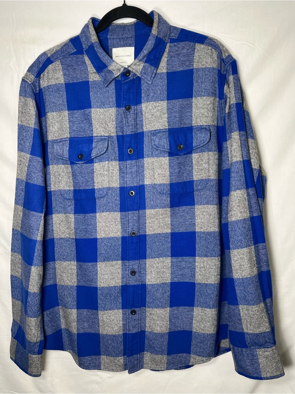 American Eagle Outfitters Blue and Gray Plaid Button-Down Shirt